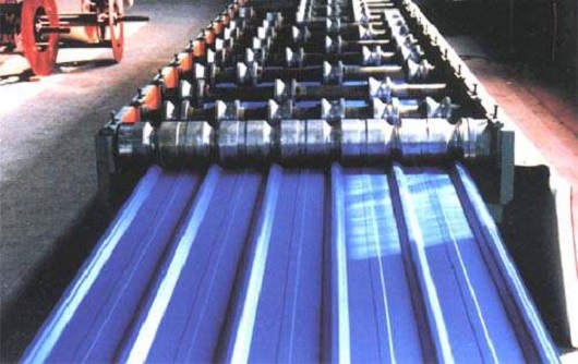 誰(shuí)發(fā)明了彩鋼板，較早的太原彩鋼板在哪里？