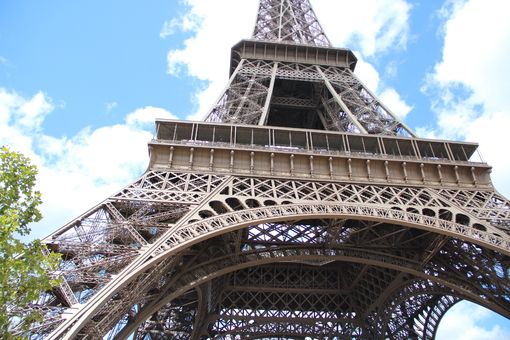 談一談鋼結(jié)構(gòu)建筑的藝術之美