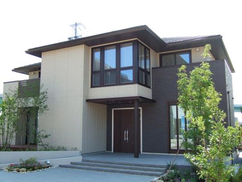 為什么農(nóng)村自建房，適合用輕鋼結(jié)構(gòu)房屋，此文說(shuō)得明白