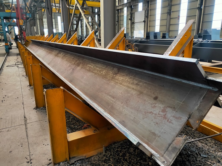 山西鋼結(jié)構(gòu)生產(chǎn)廠家，鋼結(jié)構(gòu)施工安裝企業(yè)