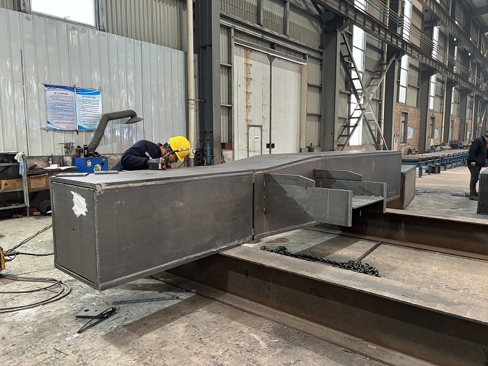 山西鋼結(jié)構(gòu)公司，找山西盛大鋼構(gòu)28年老廠專業(yè)承包資質(zhì)